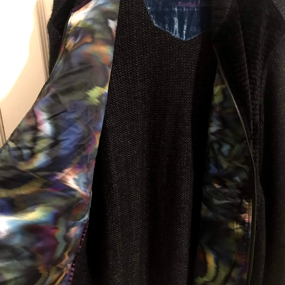 Robert Graham Limited Edition Jacket - Picture 3 of 6